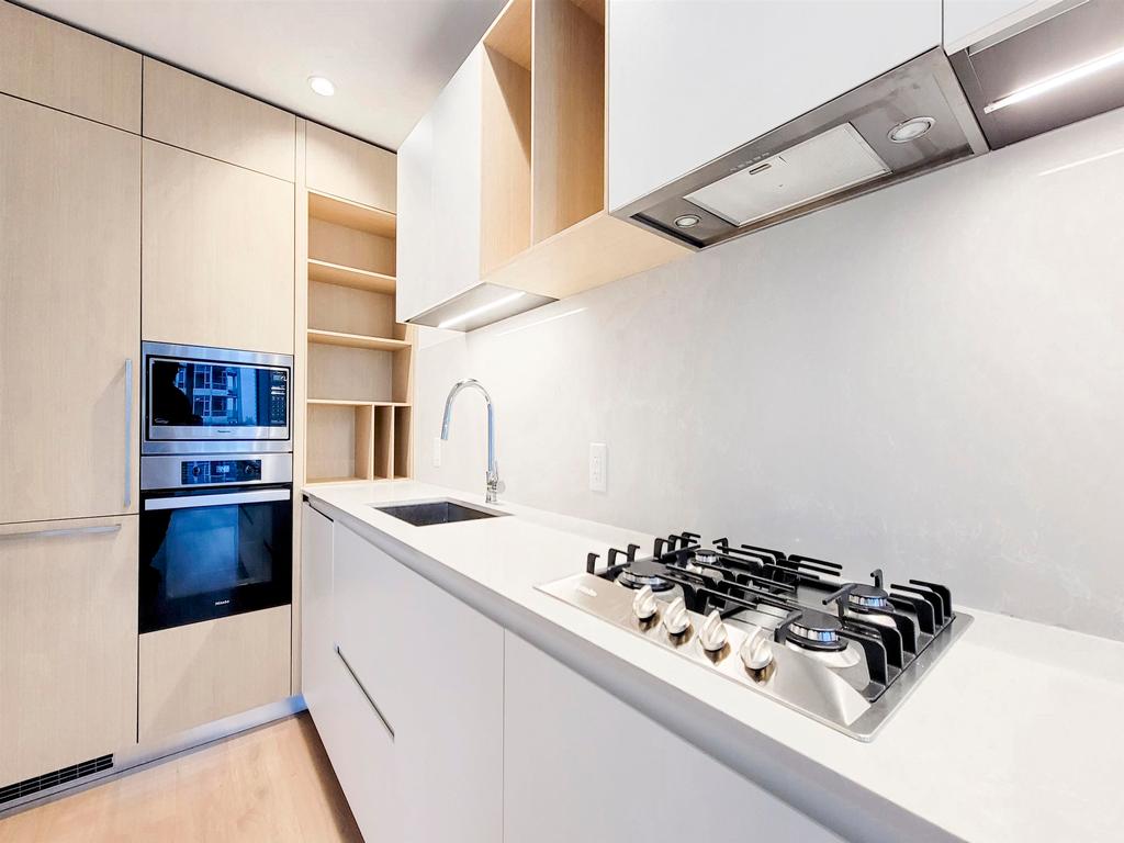 Listing Image for R3087996