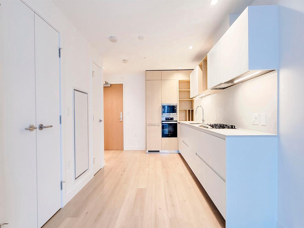 Listing Image for R3087996