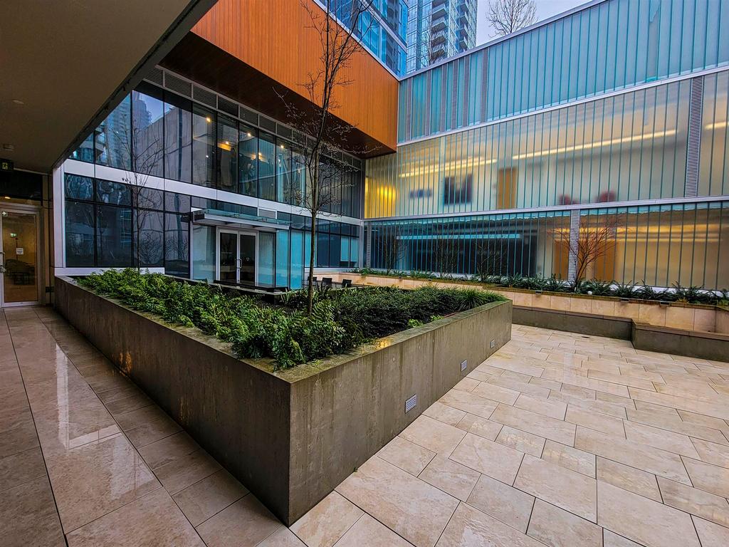 Listing Image for R3087996