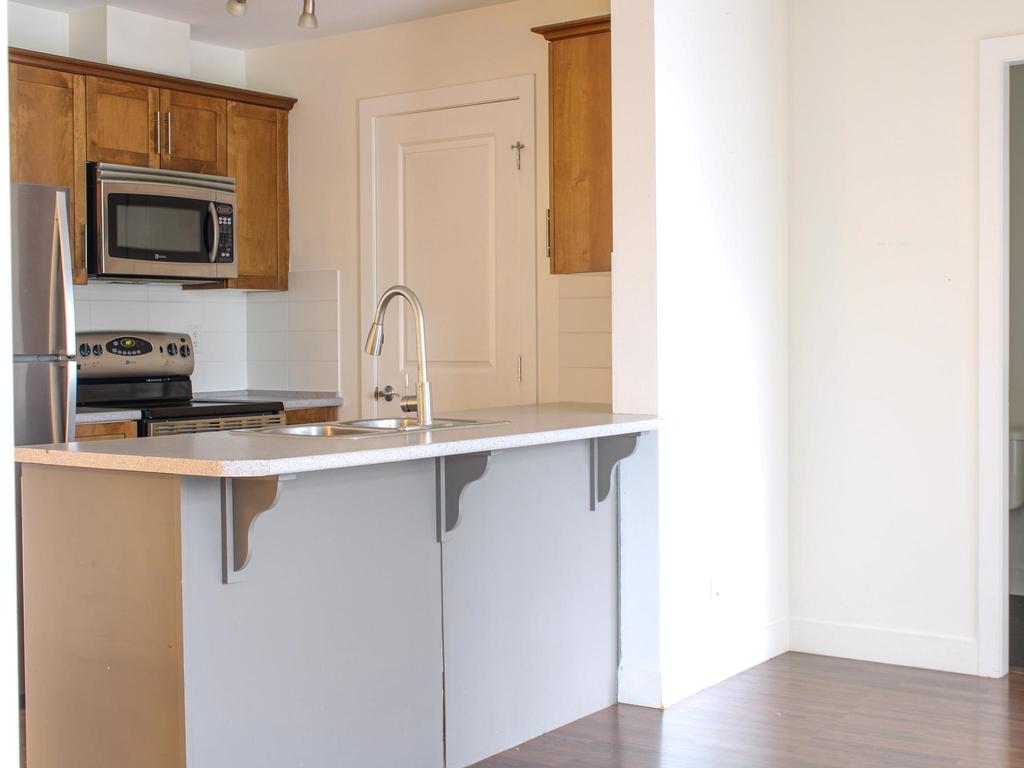 Listing Image for R3087997