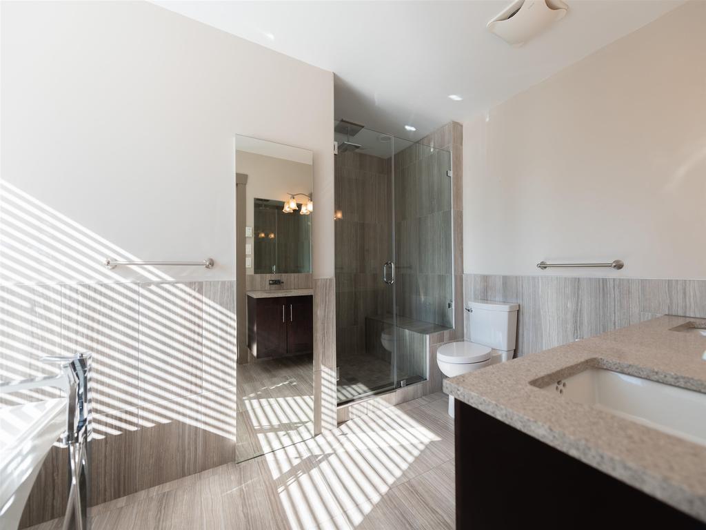 Listing Image for R3088012