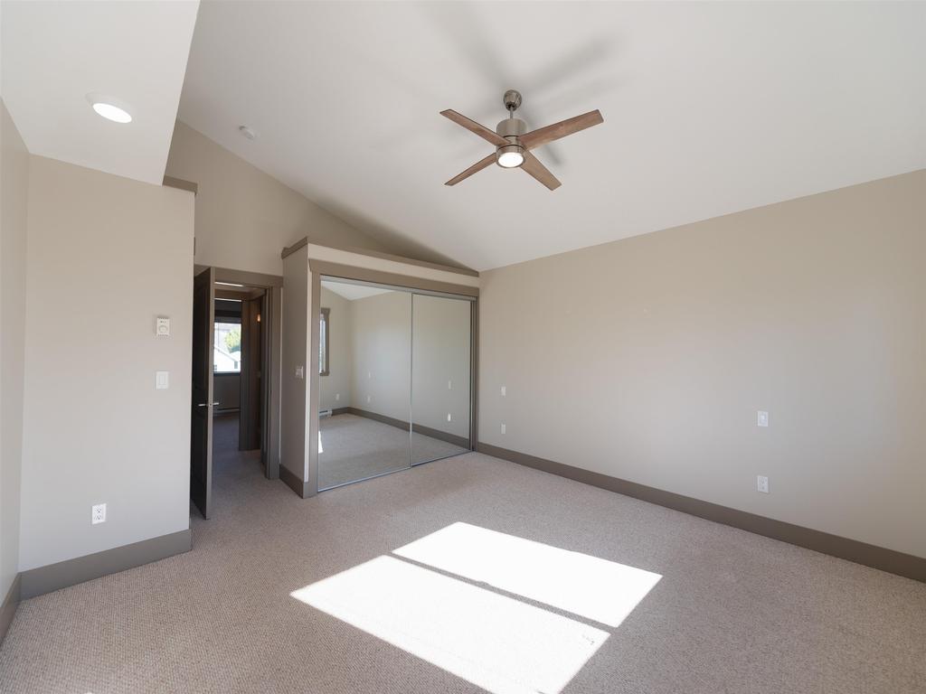 Listing Image for R3088012