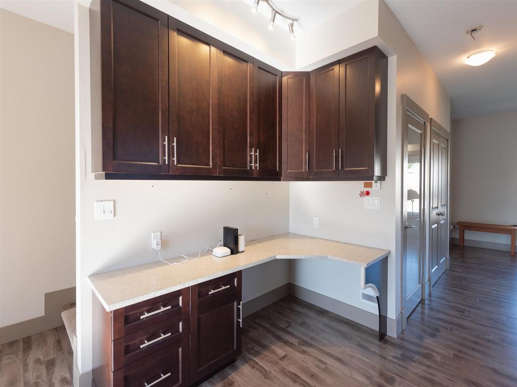 Listing Image for R3088012