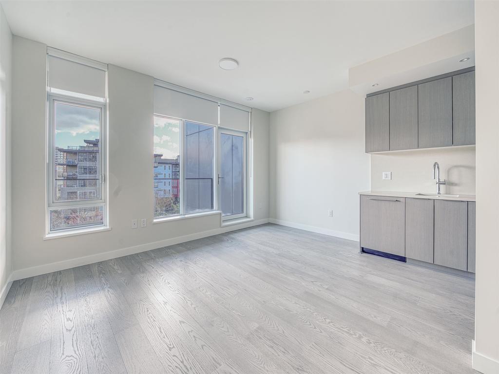 Listing Image for R3088018