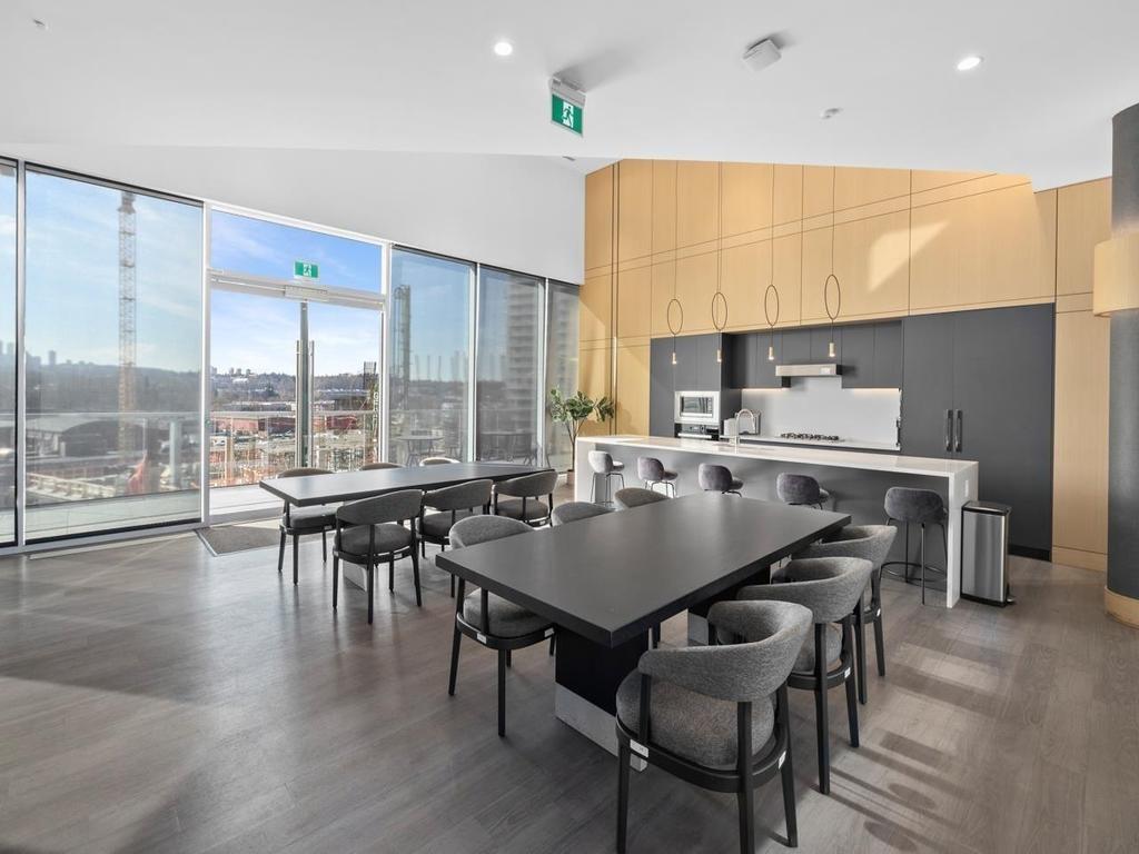 Listing Image for R3088021