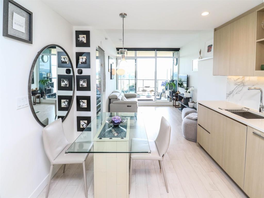 Listing Image for R3088021