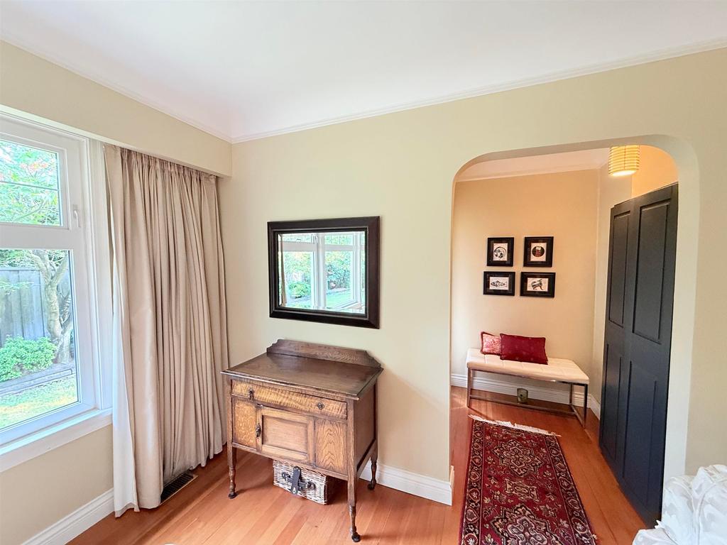 Listing Image for R3088027