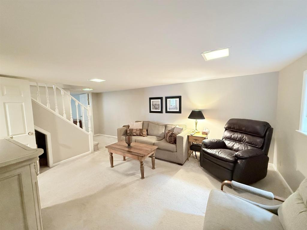 Listing Image for R3088027