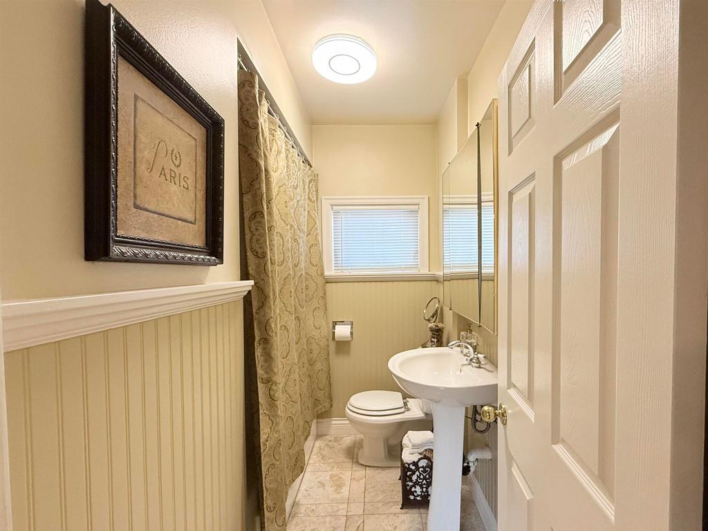 Listing Image for R3088027