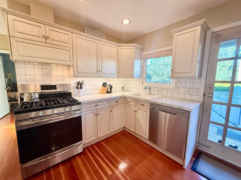 Listing Image for R3088027