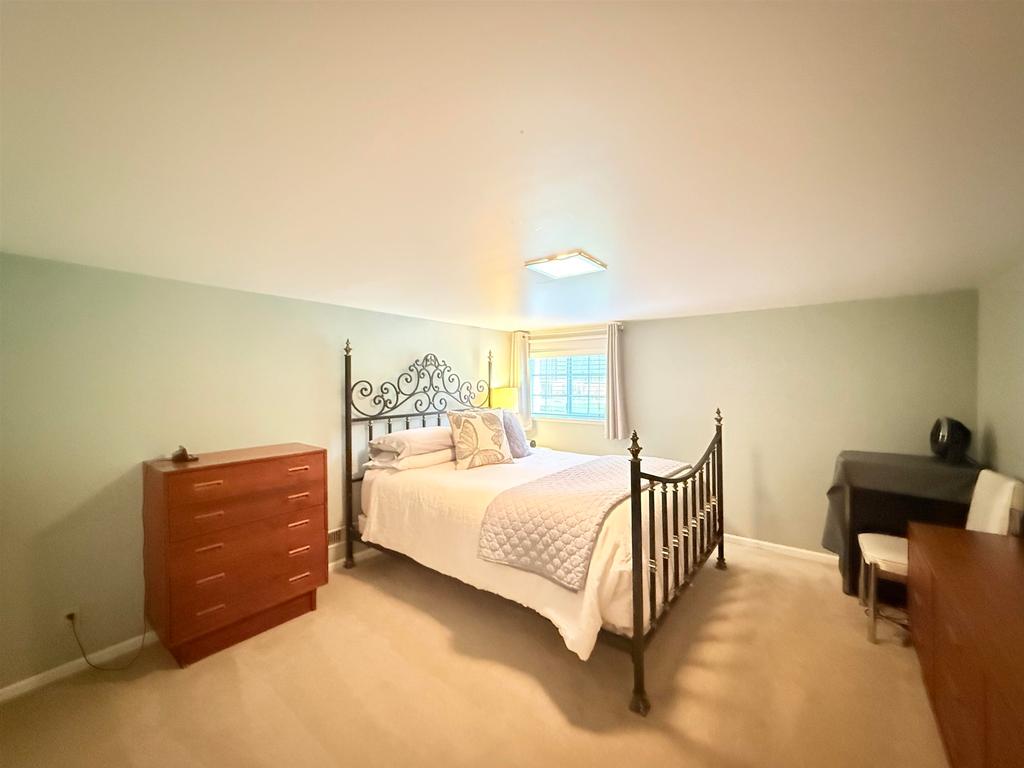 Listing Image for R3088027