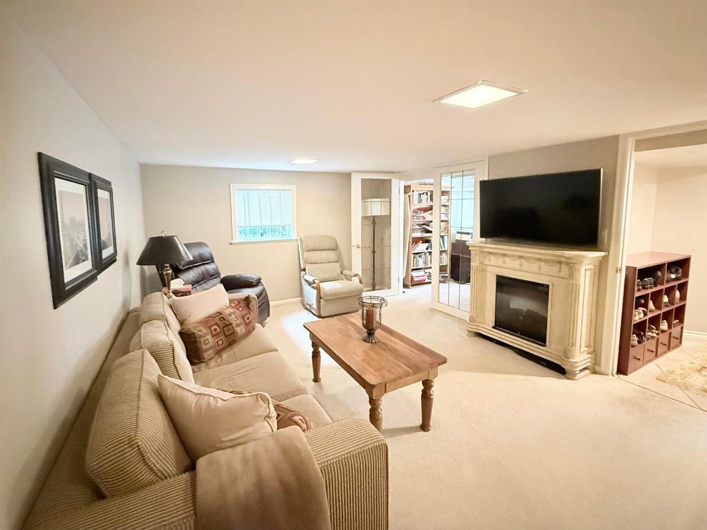 Listing Image for R3088027