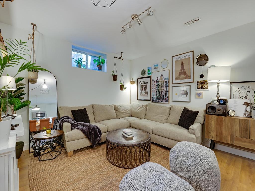 Listing Image for R3088035