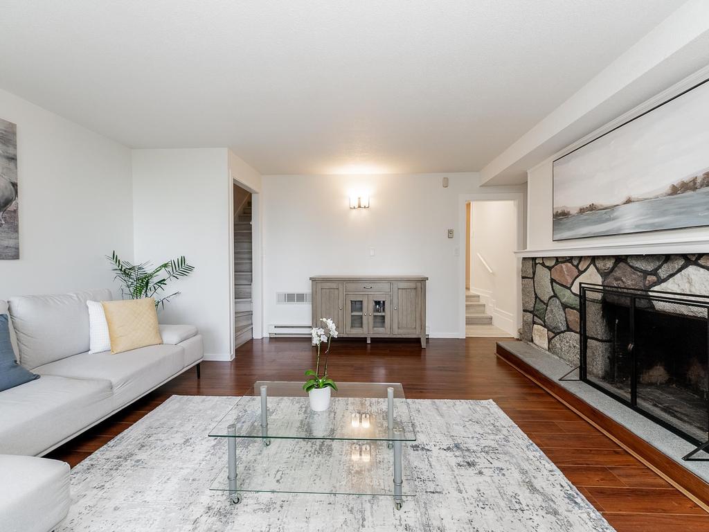 Listing Image for R3088076