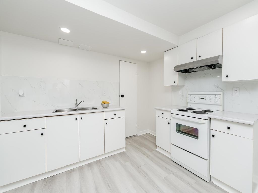 Listing Image for R3088076