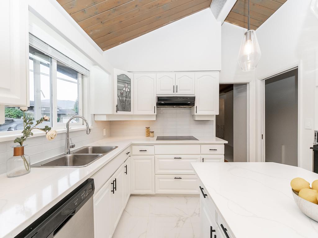 Listing Image for R3088076