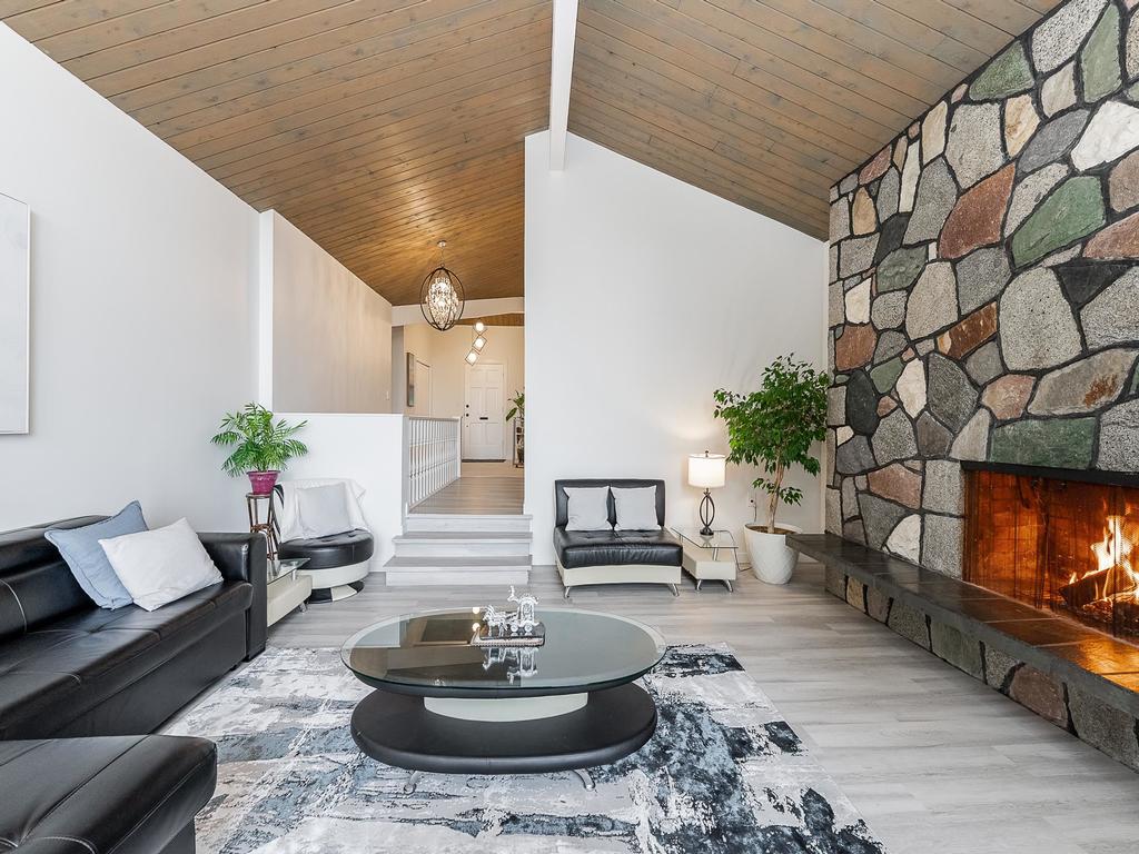 Listing Image for R3088076