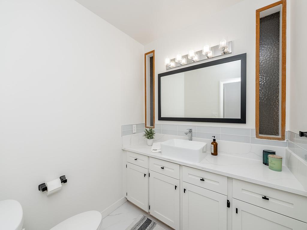 Listing Image for R3088076