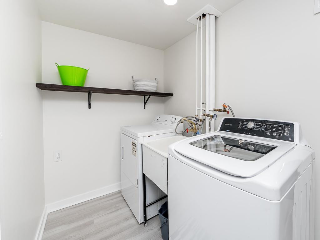 Listing Image for R3088076