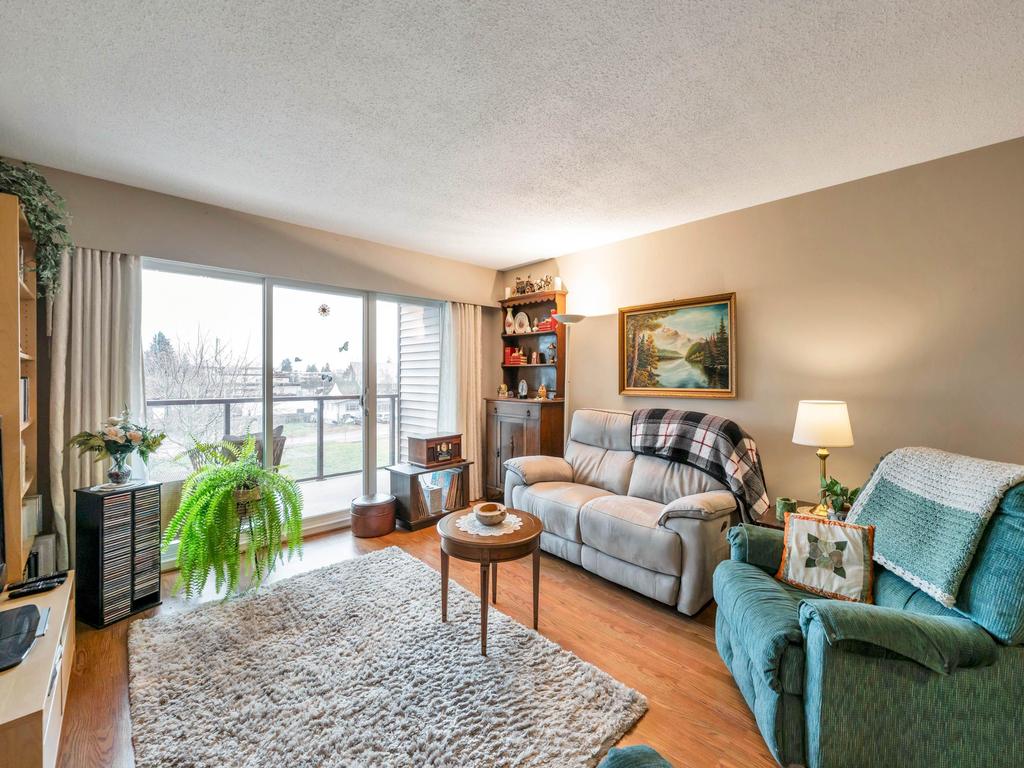 Listing Image for R3088153