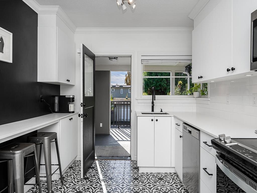 Listing Image for R3088196