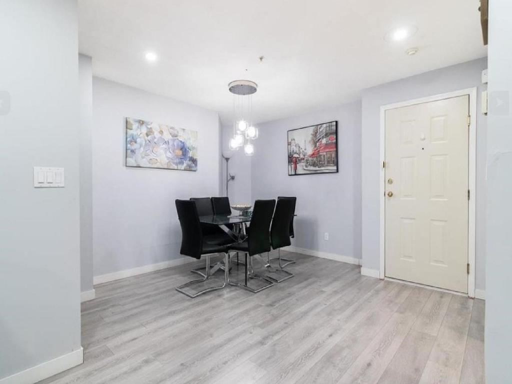 Listing Image for R3088376