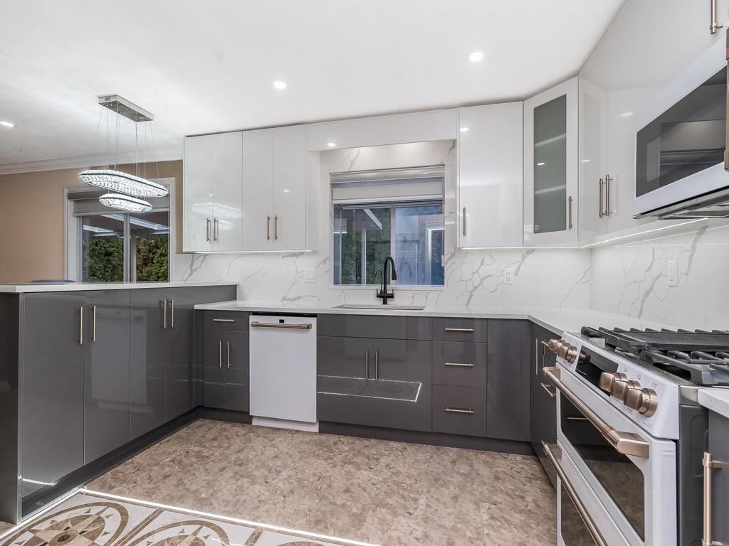 Listing Image for R3088393