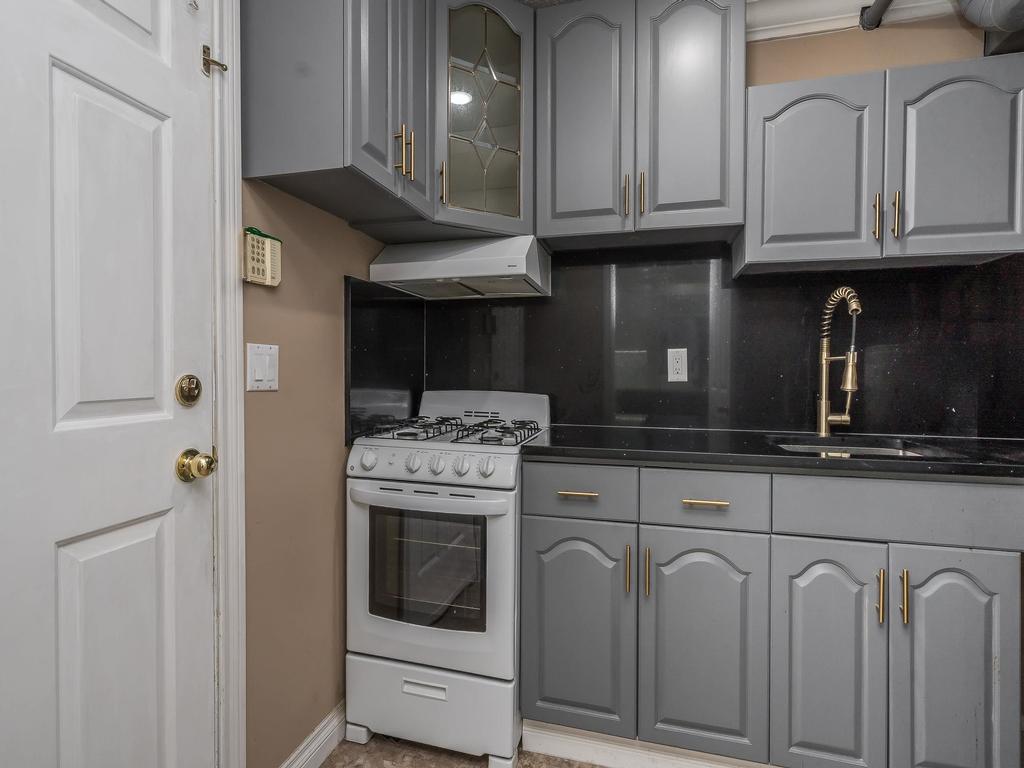 Listing Image for R3088393