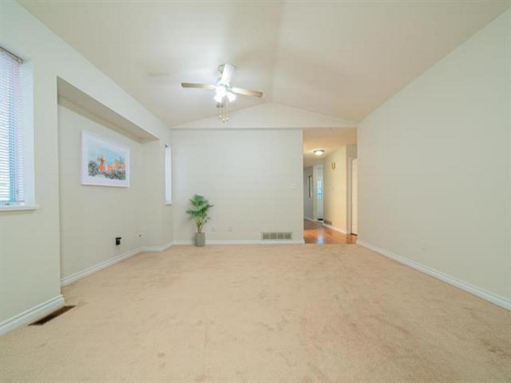 Listing Image for R3088404