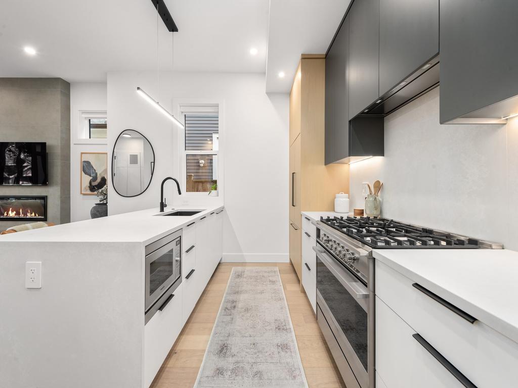 Listing Image for R3088529