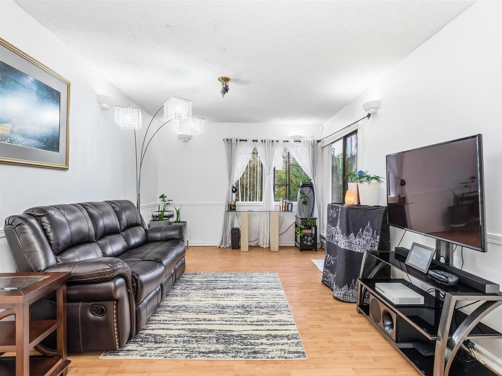 Listing Image for R3088572