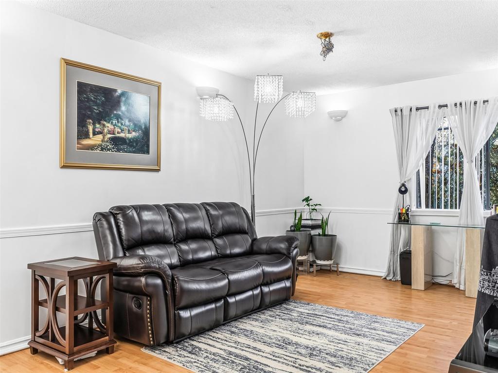 Listing Image for R3088572