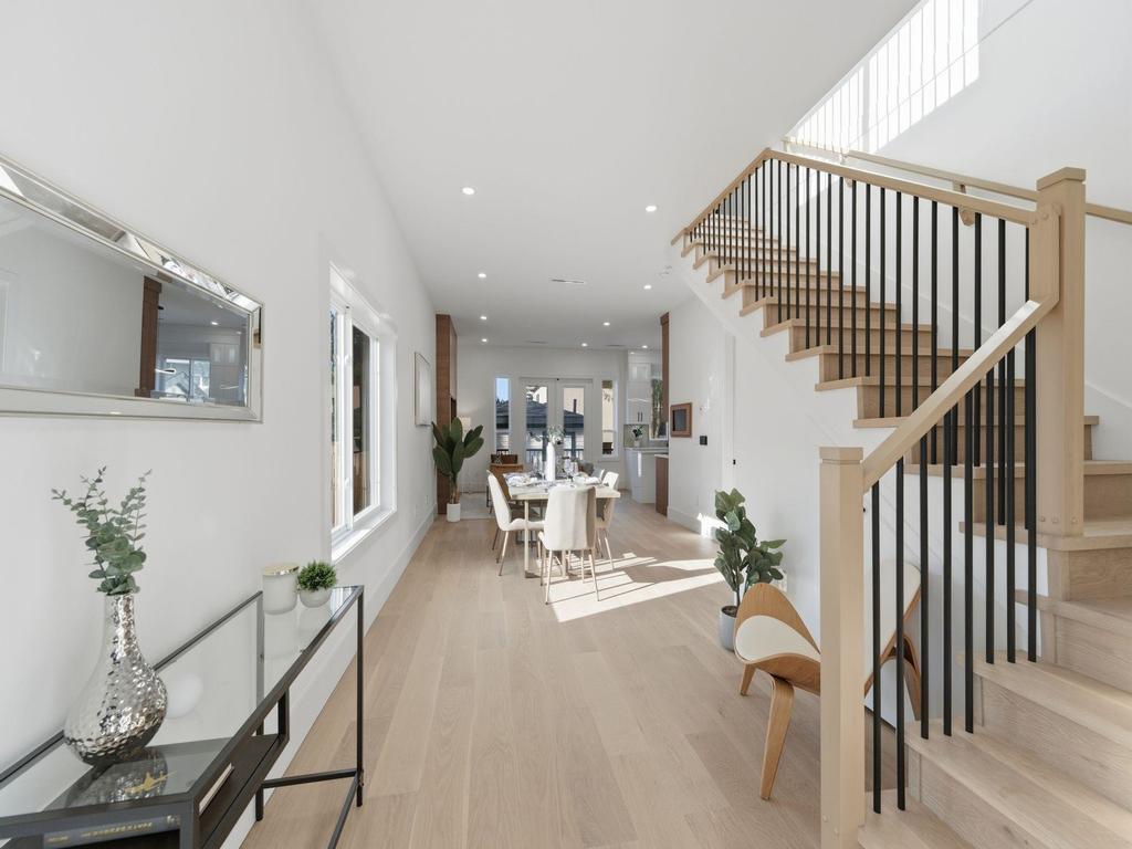 Listing Image for R3088595