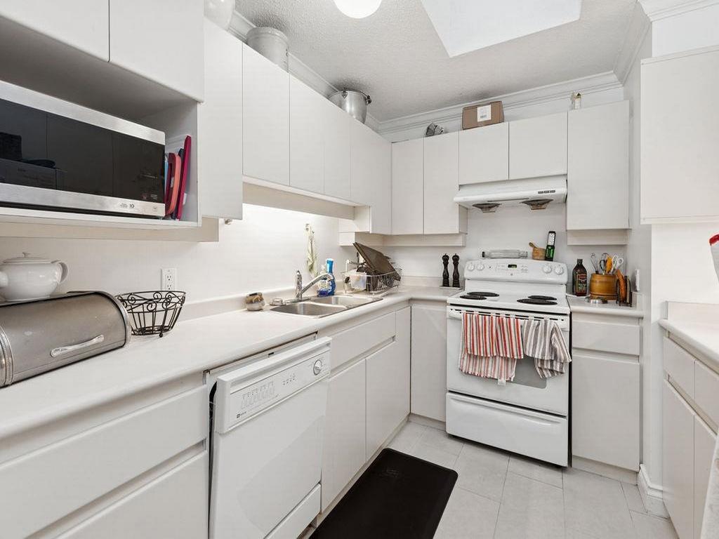 Listing Image for R3088601