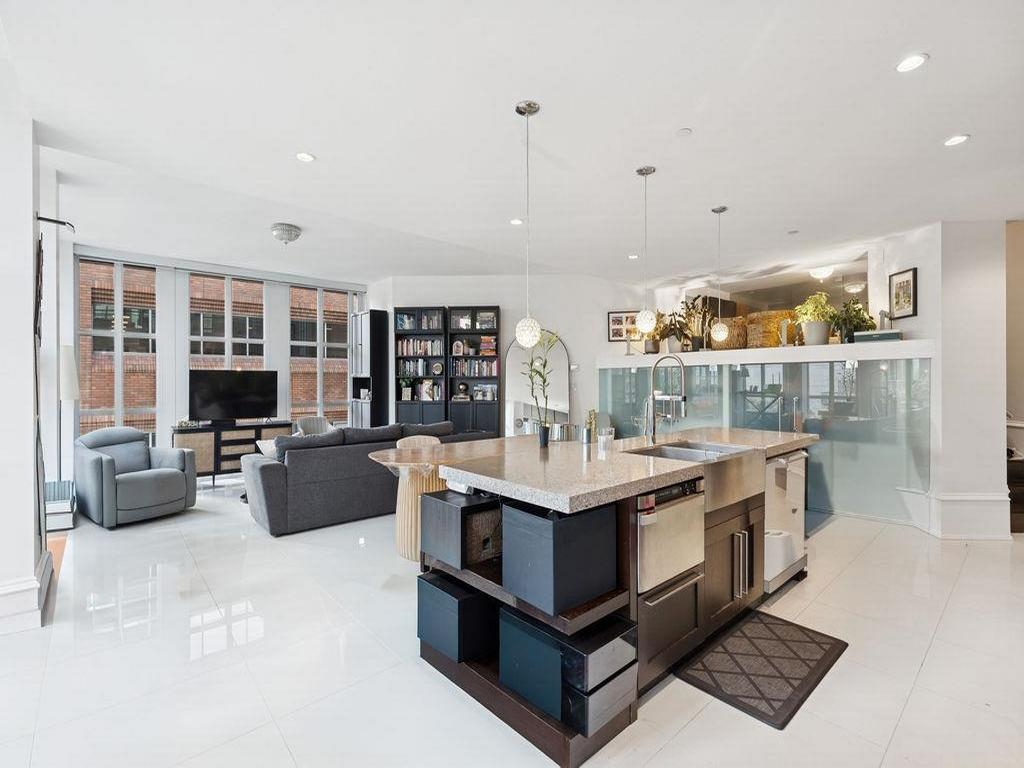 Listing Image for R3088612