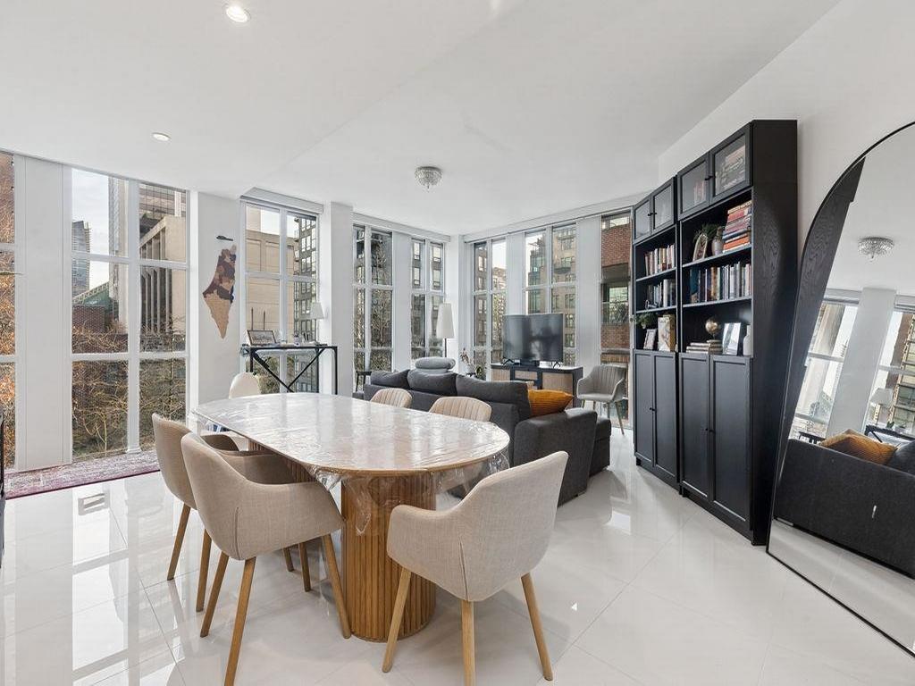 Listing Image for R3088612