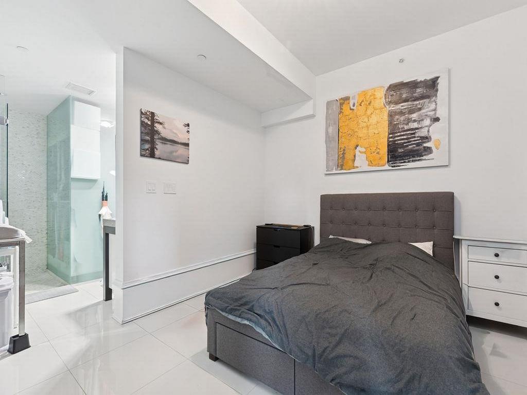 Listing Image for R3088612