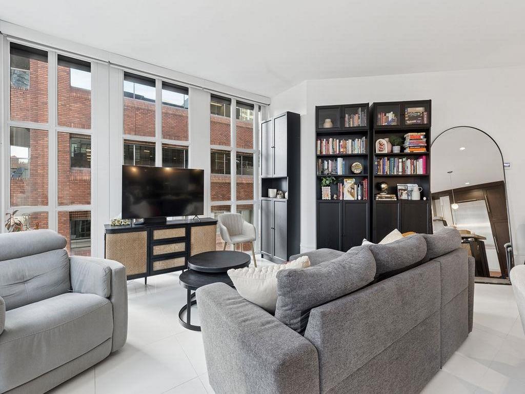 Listing Image for R3088612