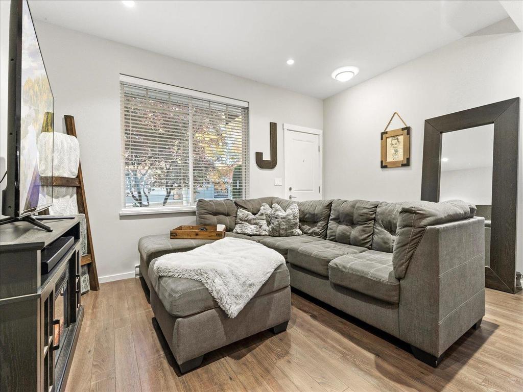 Listing Image for R3088659