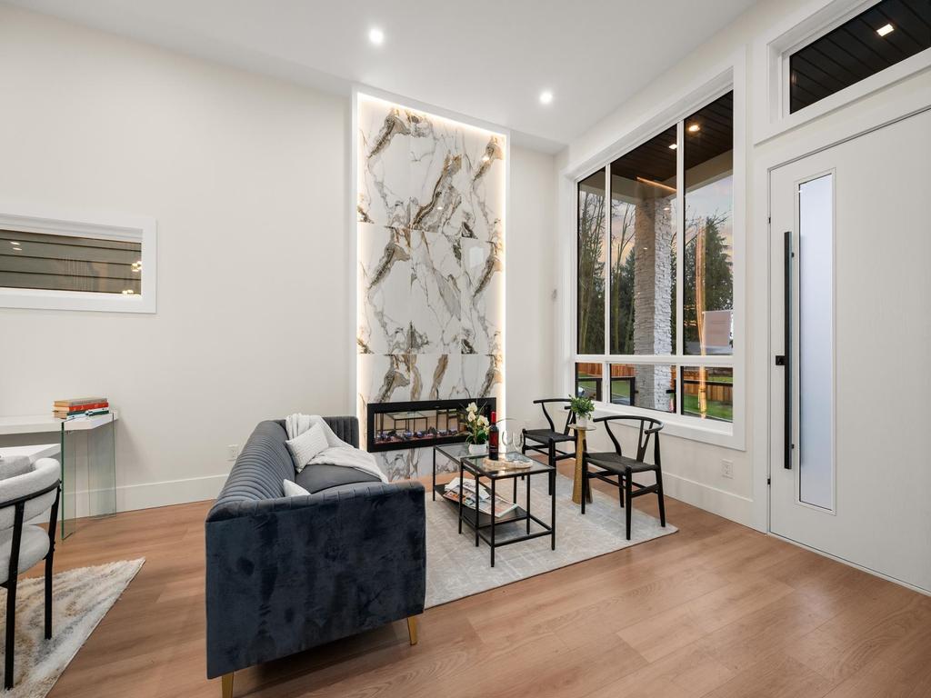 Listing Image for R3088676