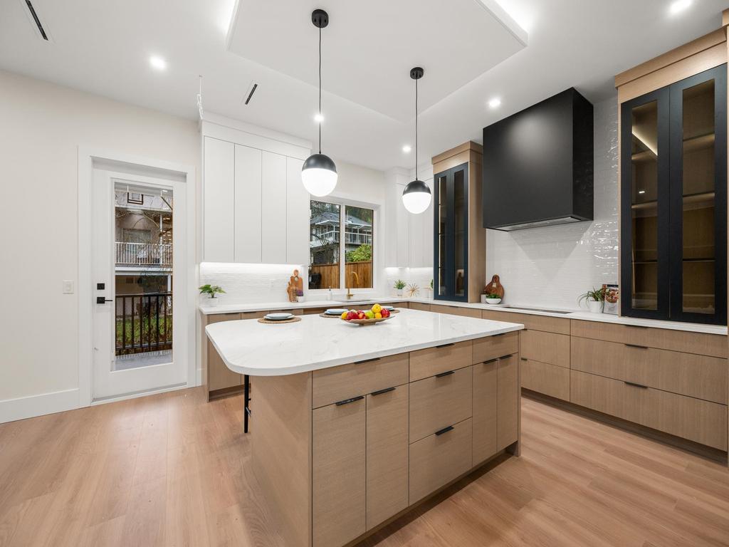 Listing Image for R3088676