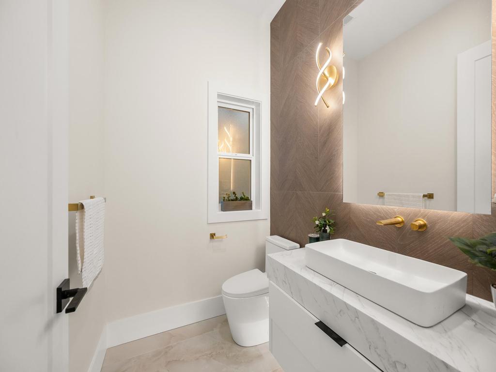 Listing Image for R3088676