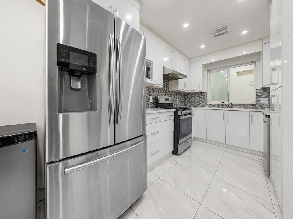 Listing Image for R3088745