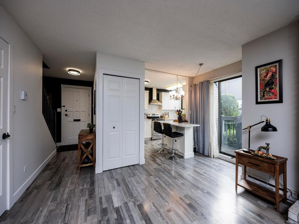 Listing Image for R3088774