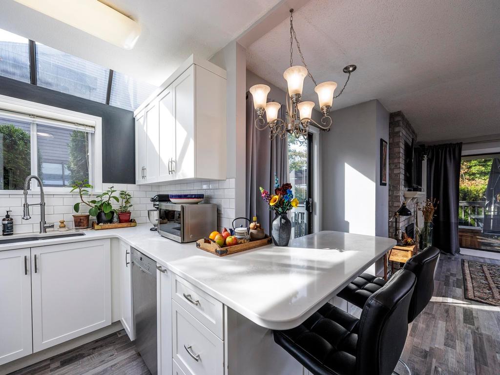 Listing Image for R3088774