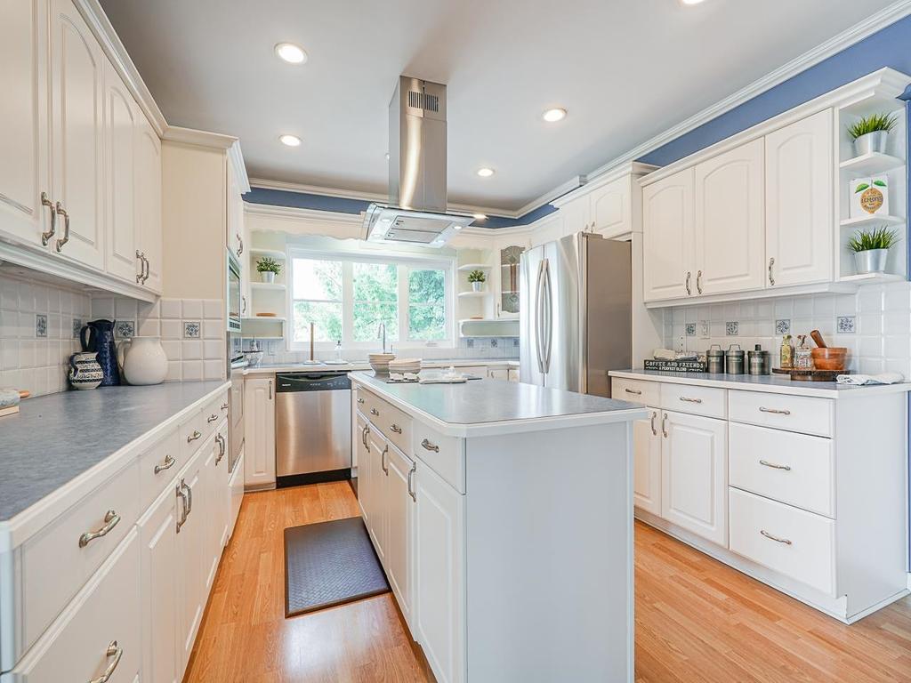 Listing Image for R3088806