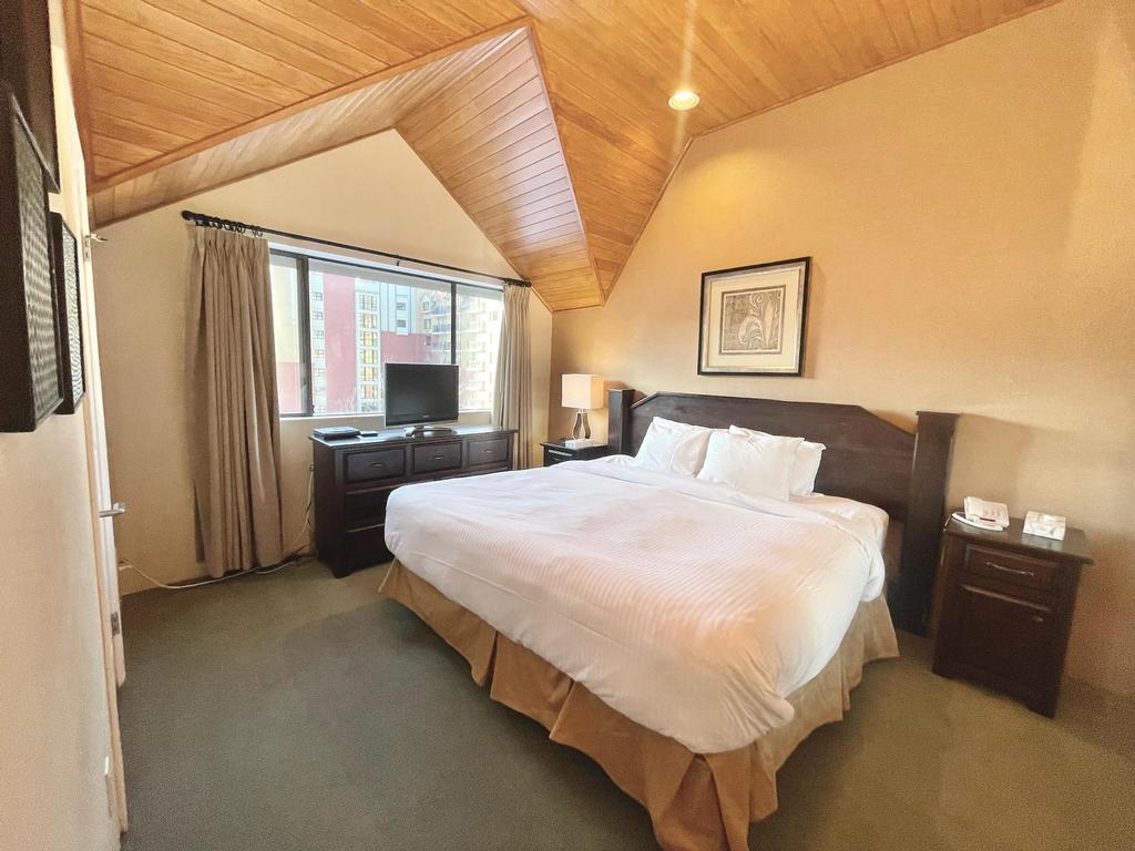 Listing Image for R3088820