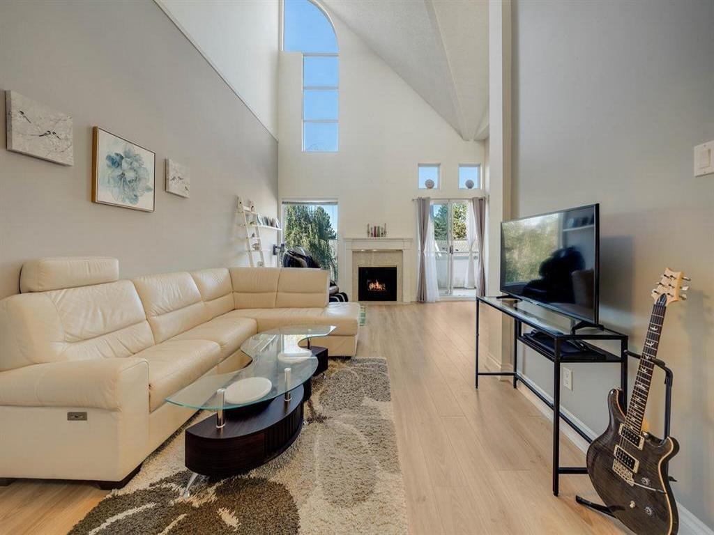 Listing Image for R3088853