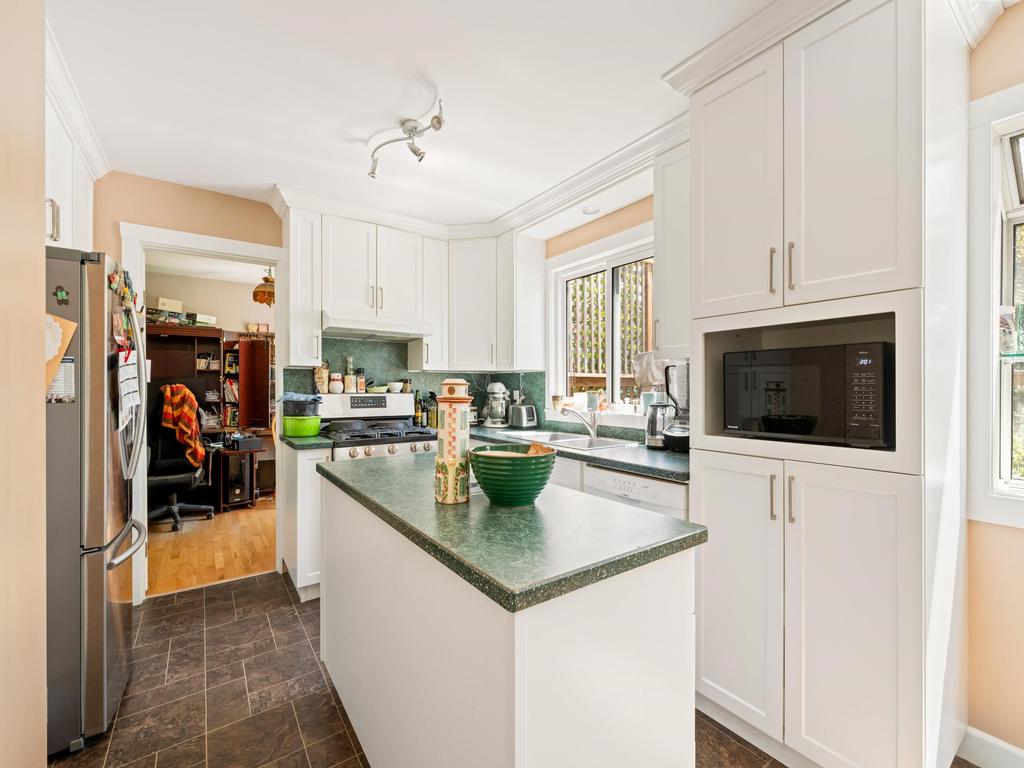 Listing Image for R3088886