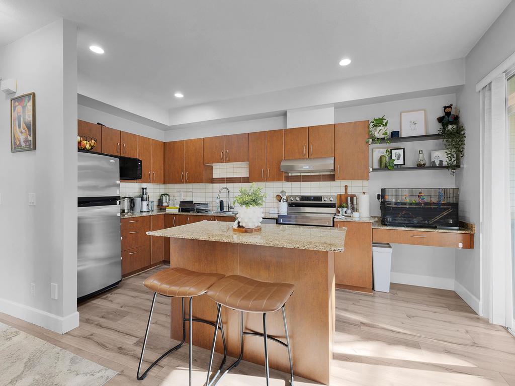 Listing Image for R3088916